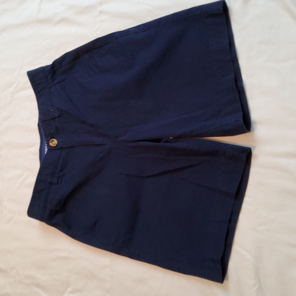 Crown & Ivy Flat Front shorts 30W